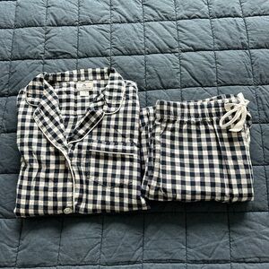Checkered women’s Petite Plume Twill Pajamas Set size S